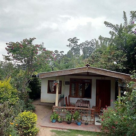 Ella J Villa Luaran gambar
