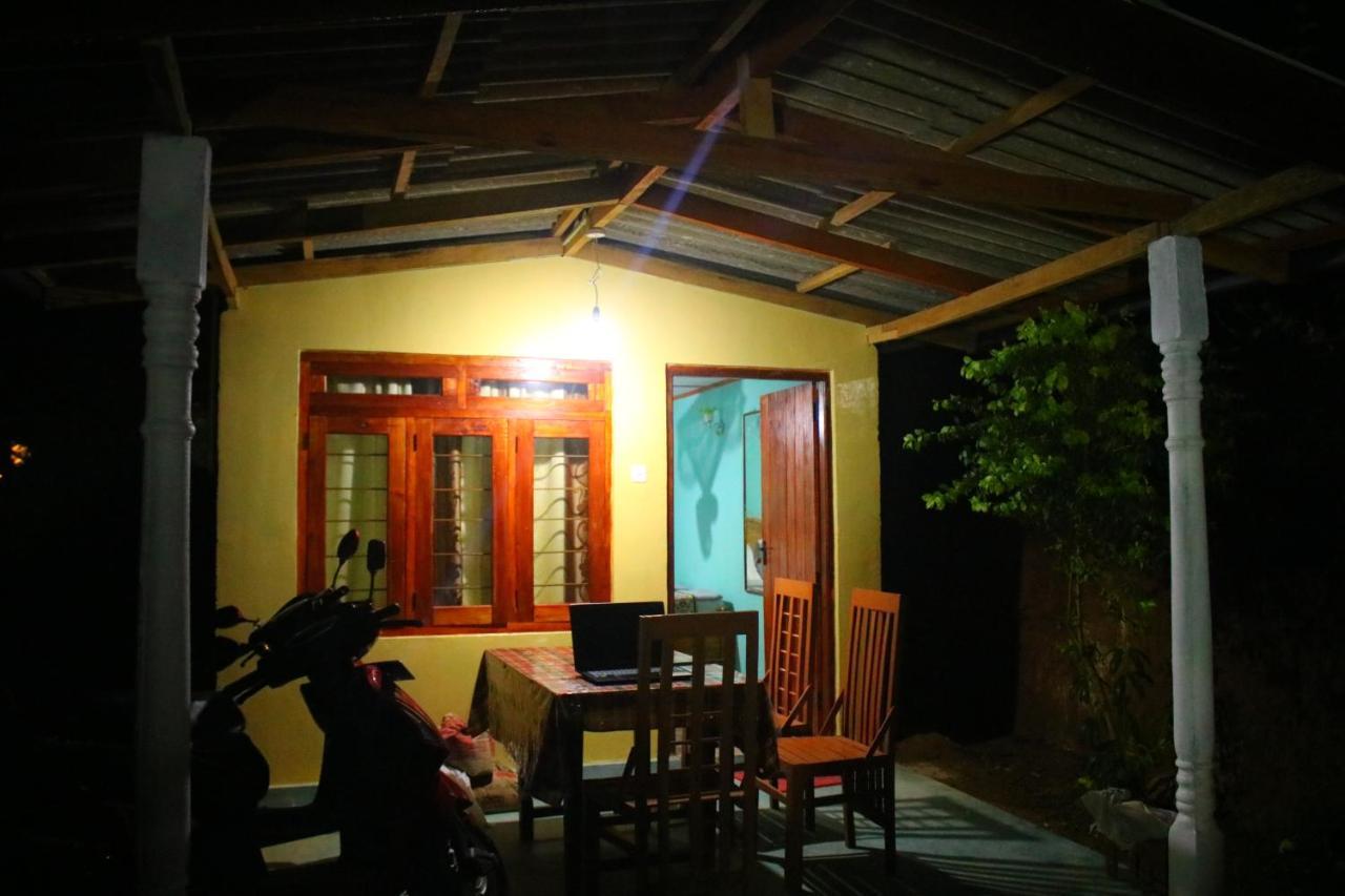 Ella J Villa Luaran gambar