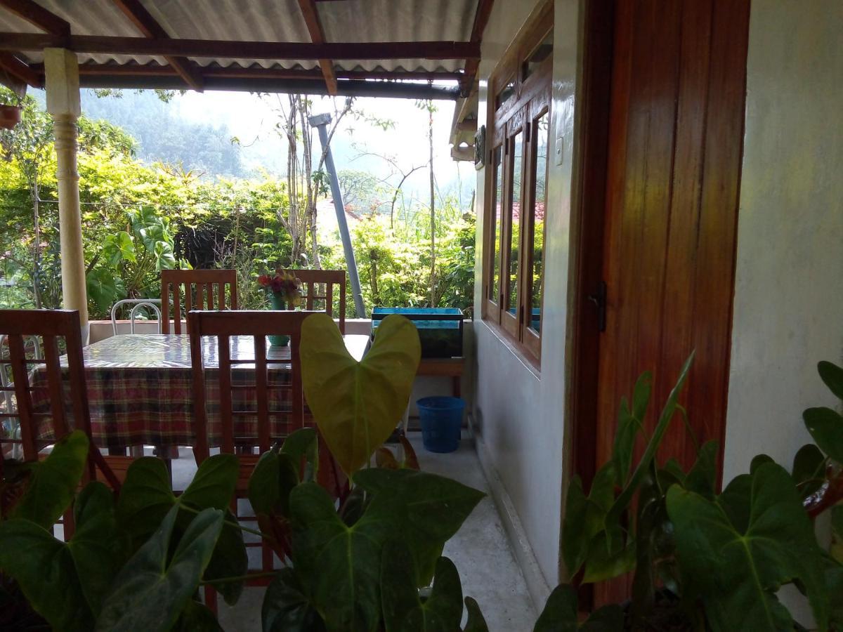 Ella J Villa Luaran gambar